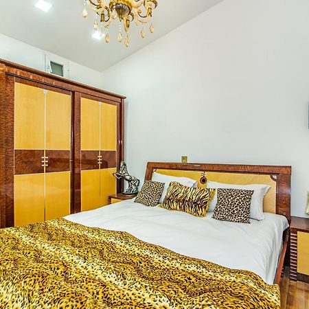 באקו Sera Boutique Hotel 1 מראה חיצוני תמונה