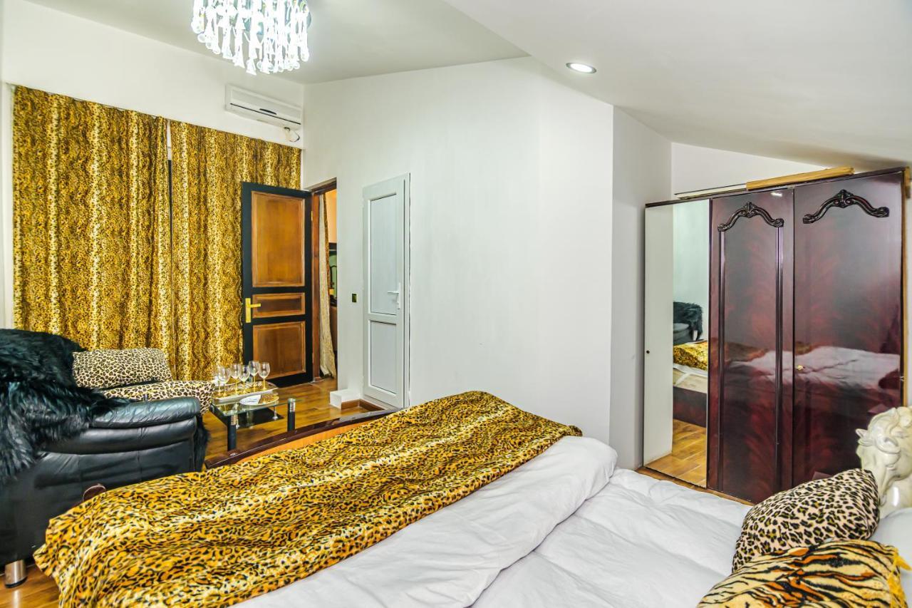 באקו Sera Boutique Hotel 1 מראה חיצוני תמונה